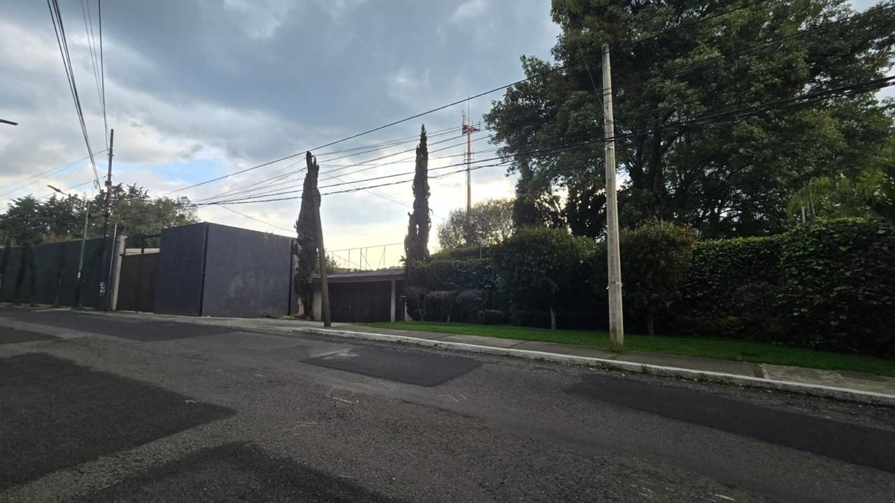 Entrada a La Quinta en el poniente de la CDMX